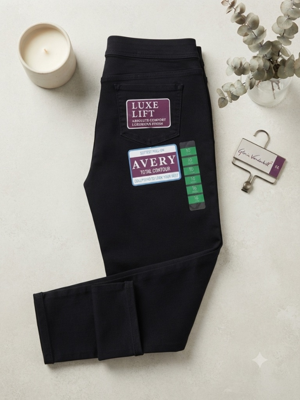 Black Pull-On Pants NWT Gloria Vanderbilt Avery Total Contour Size 10 Short